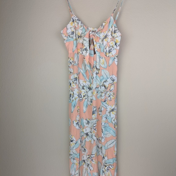 MINKPINK Dresses & Skirts - NWT Mink Pink Palm Springs Midi Peach Floral Dress